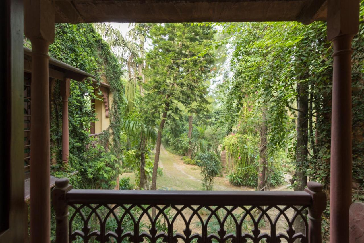 Hostie Chinar Haveli - Heritage Home With Pool, Гургаон Екстериор снимка