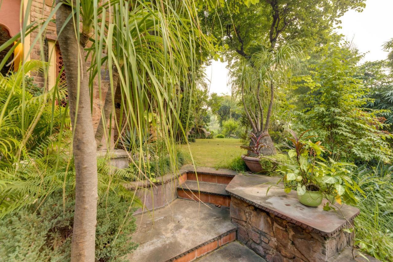 Hostie Chinar Haveli - Heritage Home With Pool, Гургаон Екстериор снимка
