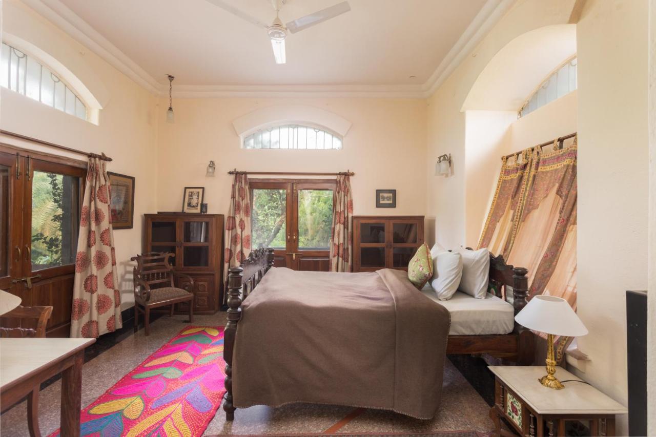 Hostie Chinar Haveli - Heritage Home With Pool, Гургаон Екстериор снимка