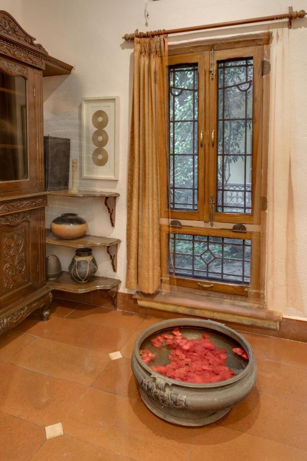 Hostie Chinar Haveli - Heritage Home With Pool, Гургаон Екстериор снимка
