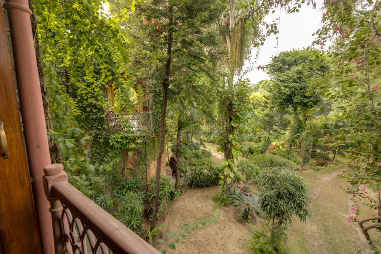 Hostie Chinar Haveli - Heritage Home With Pool, Гургаон Екстериор снимка