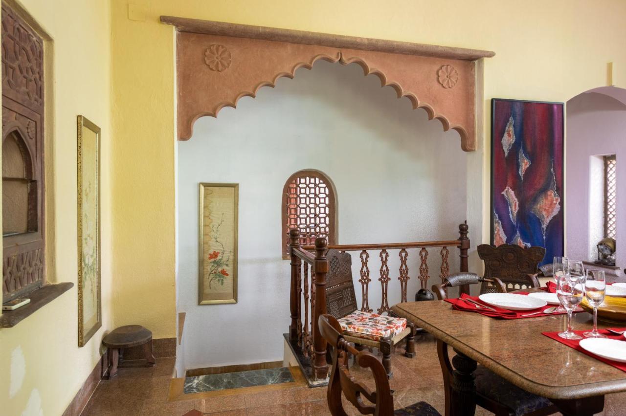 Hostie Chinar Haveli - Heritage Home With Pool, Гургаон Екстериор снимка