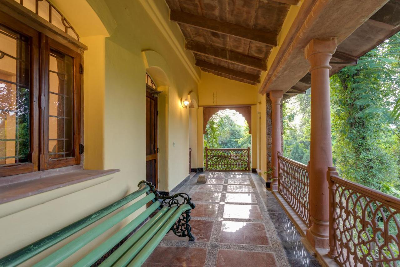 Hostie Chinar Haveli - Heritage Home With Pool, Гургаон Екстериор снимка